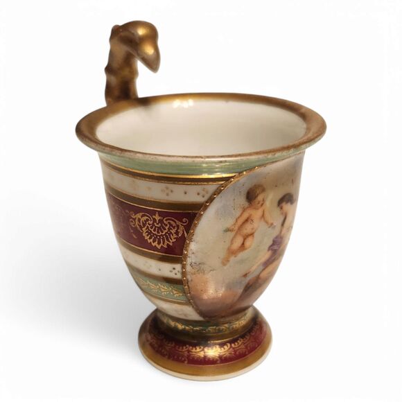 Antique Royal Vienna Cherub Angel Demitasse Cup – Gold Gilt, Burgundy & Green - Picture 10 of 12